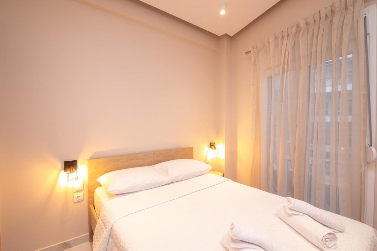 White Lux Heaven Saint Dimitrios Apartment Солун Екстериор снимка