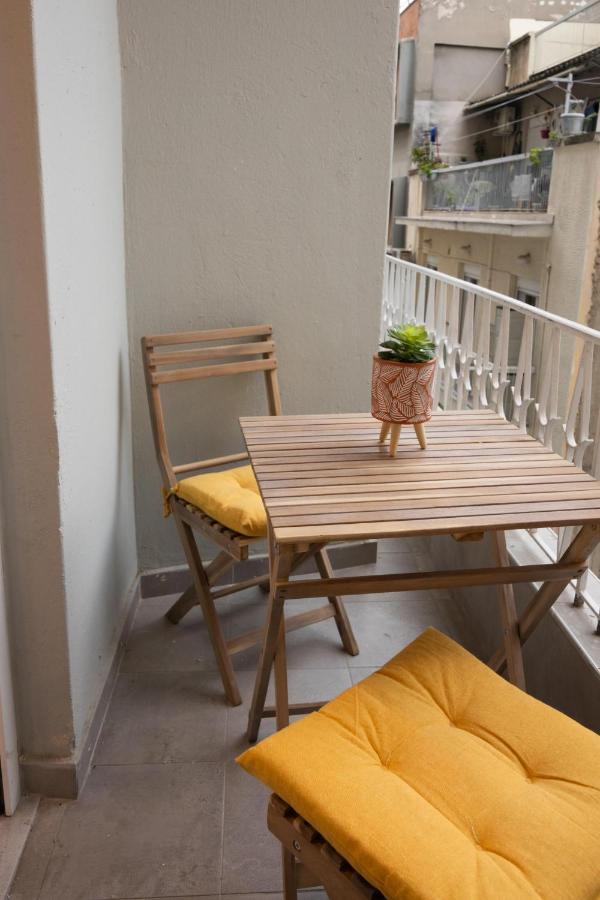 White Lux Heaven Saint Dimitrios Apartment Солун Екстериор снимка